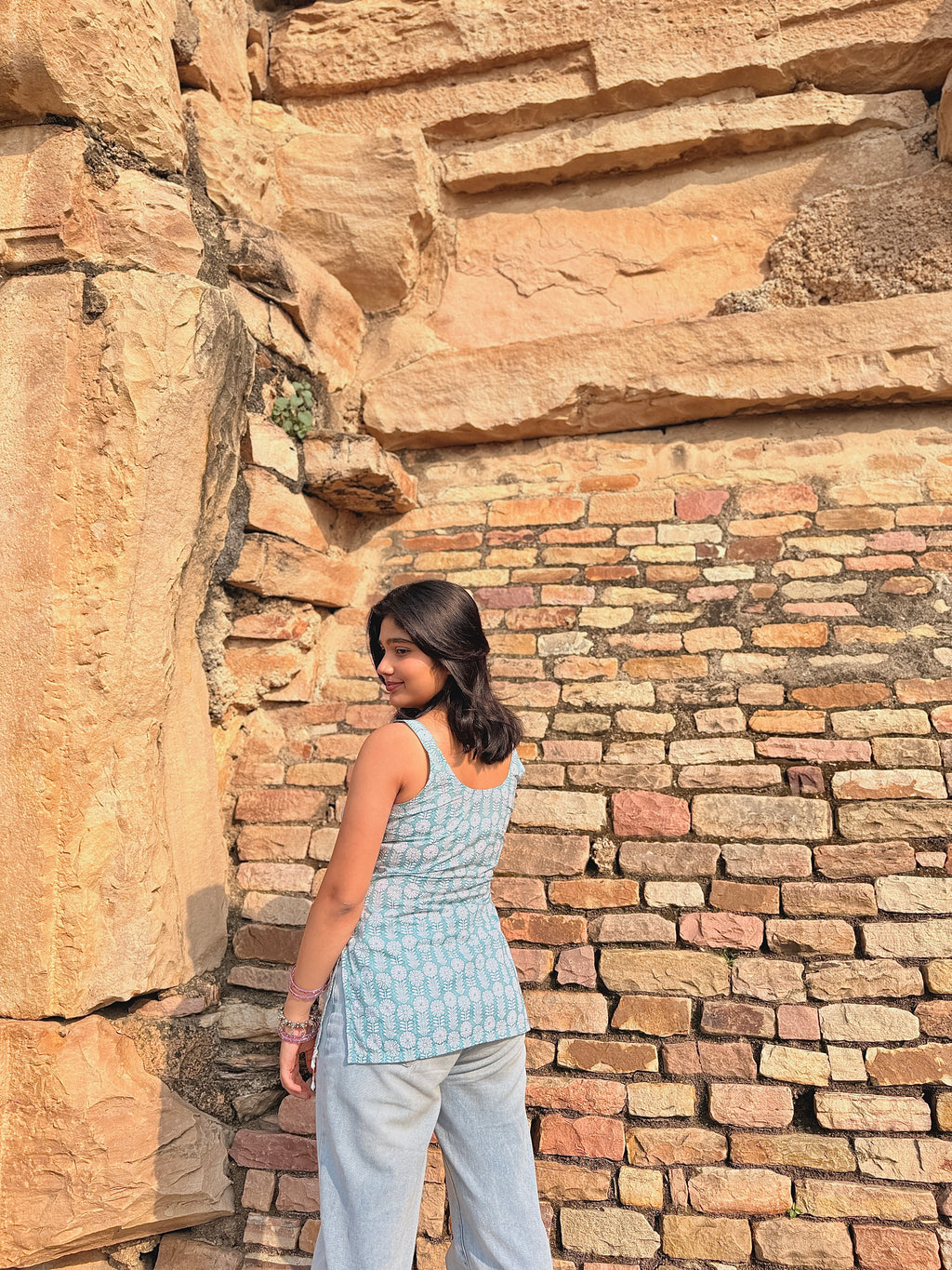 assu kurti